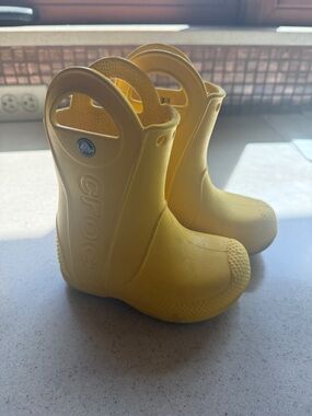 CROCS Kids Sunny Yellow Pull-On Rain Boots